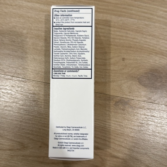 Obagi Cream Sun Shield Tinted Suncare - Picture 3 of 4